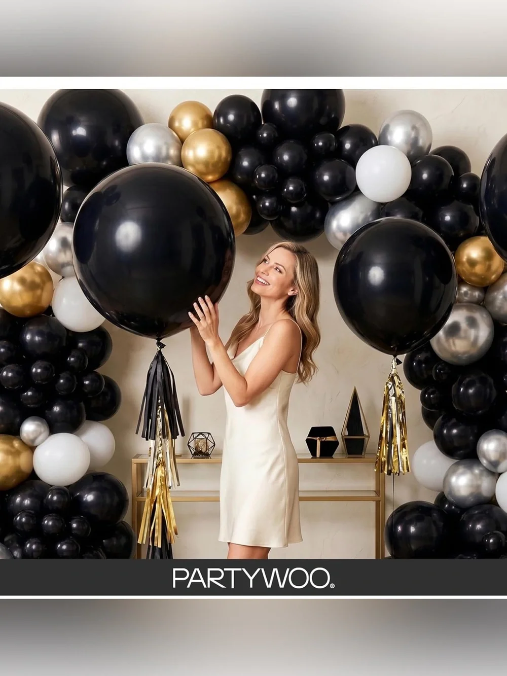 Black Balloons 152pcs Different Sizes of 18 12 10 5 Inch